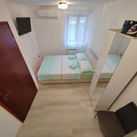 Rooms Neda Izola Room photo