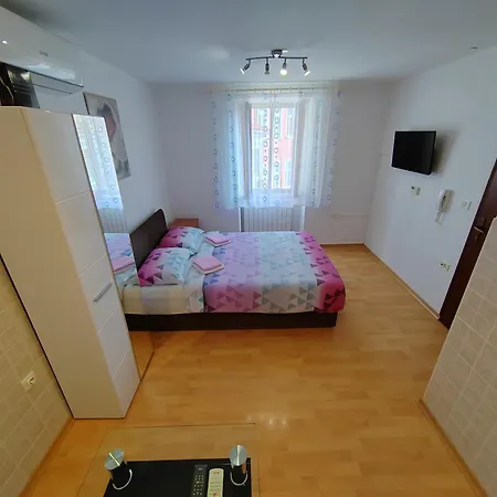 Rooms Neda Izola Room photo