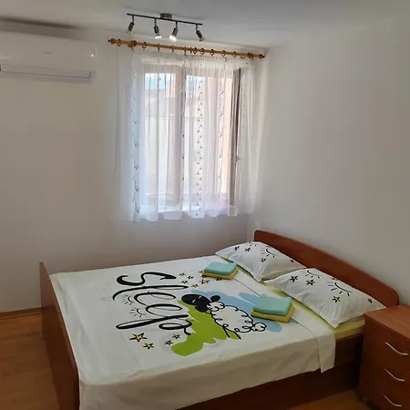 Rooms Neda Izola Room photo