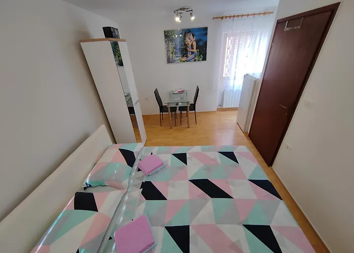 Rooms Neda