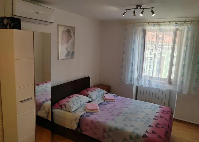 Rooms Neda