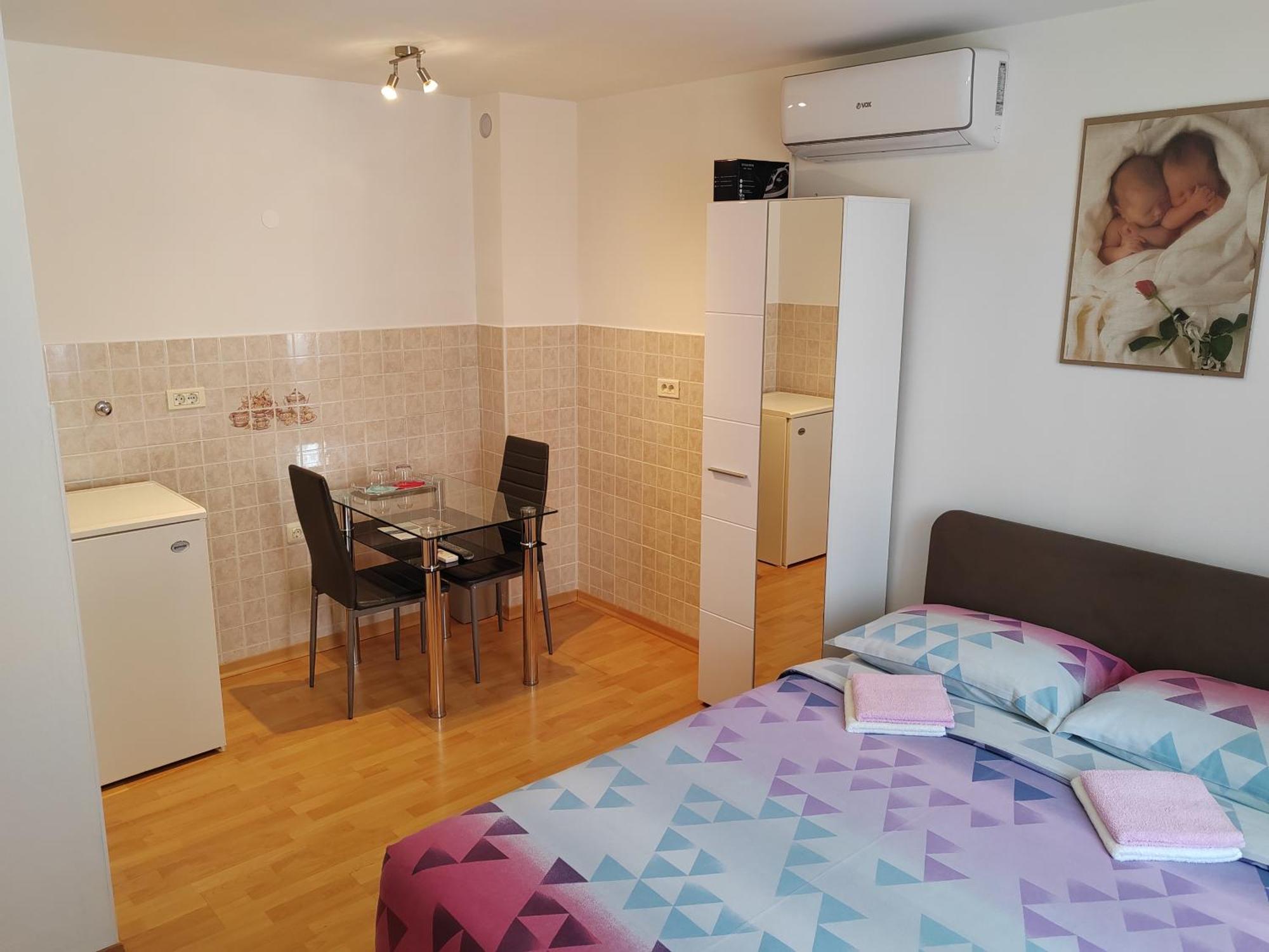 Neda Homestay
